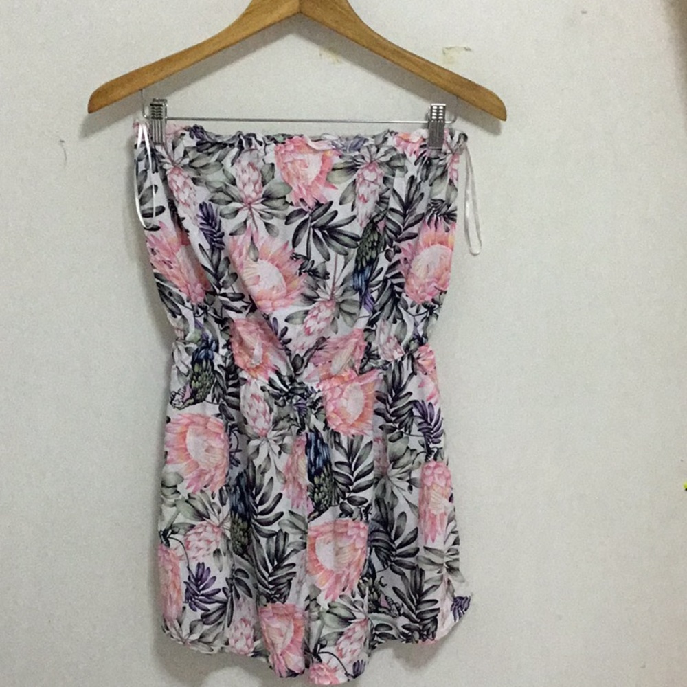 SOLD Romper floral cute and sexy